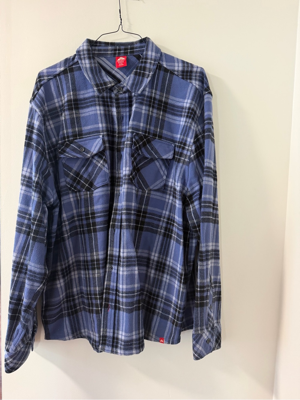 Eastern Mountain Flannel Sports Blue and Black Plaid Button-Down Shirt